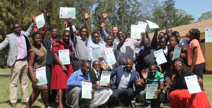 Stichting Kukura - Driefontein Mission Zimbabwe- Projecten - Training business en Life Skills (1)_1